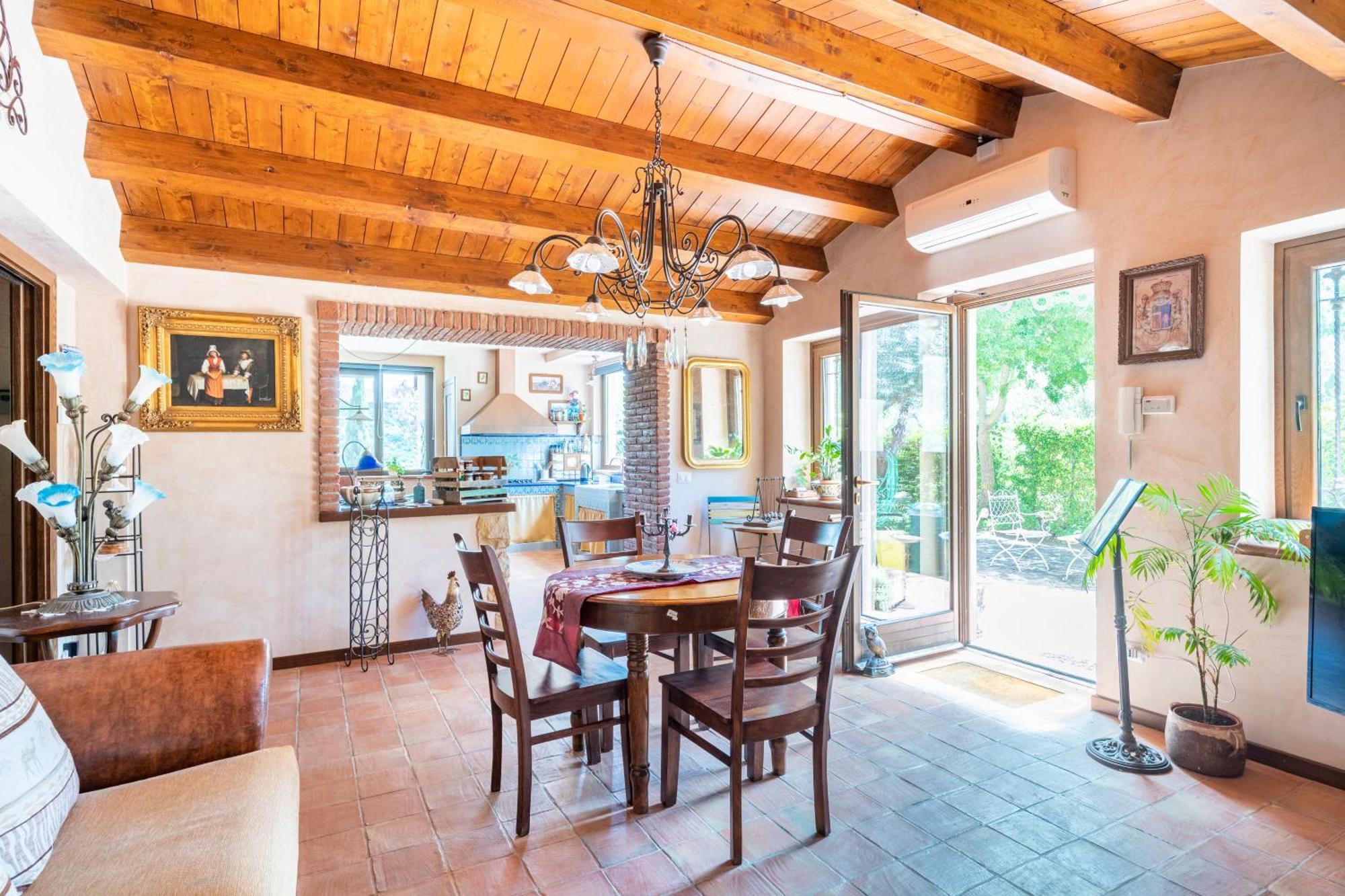 Villarose Кастельбуоно Экстерьер фото